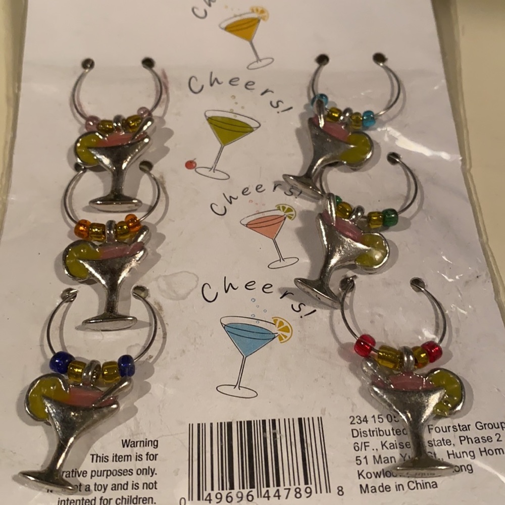 NWT Set of 6 drink markers